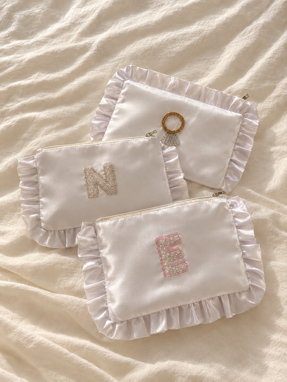 The Pretty Little Pouch